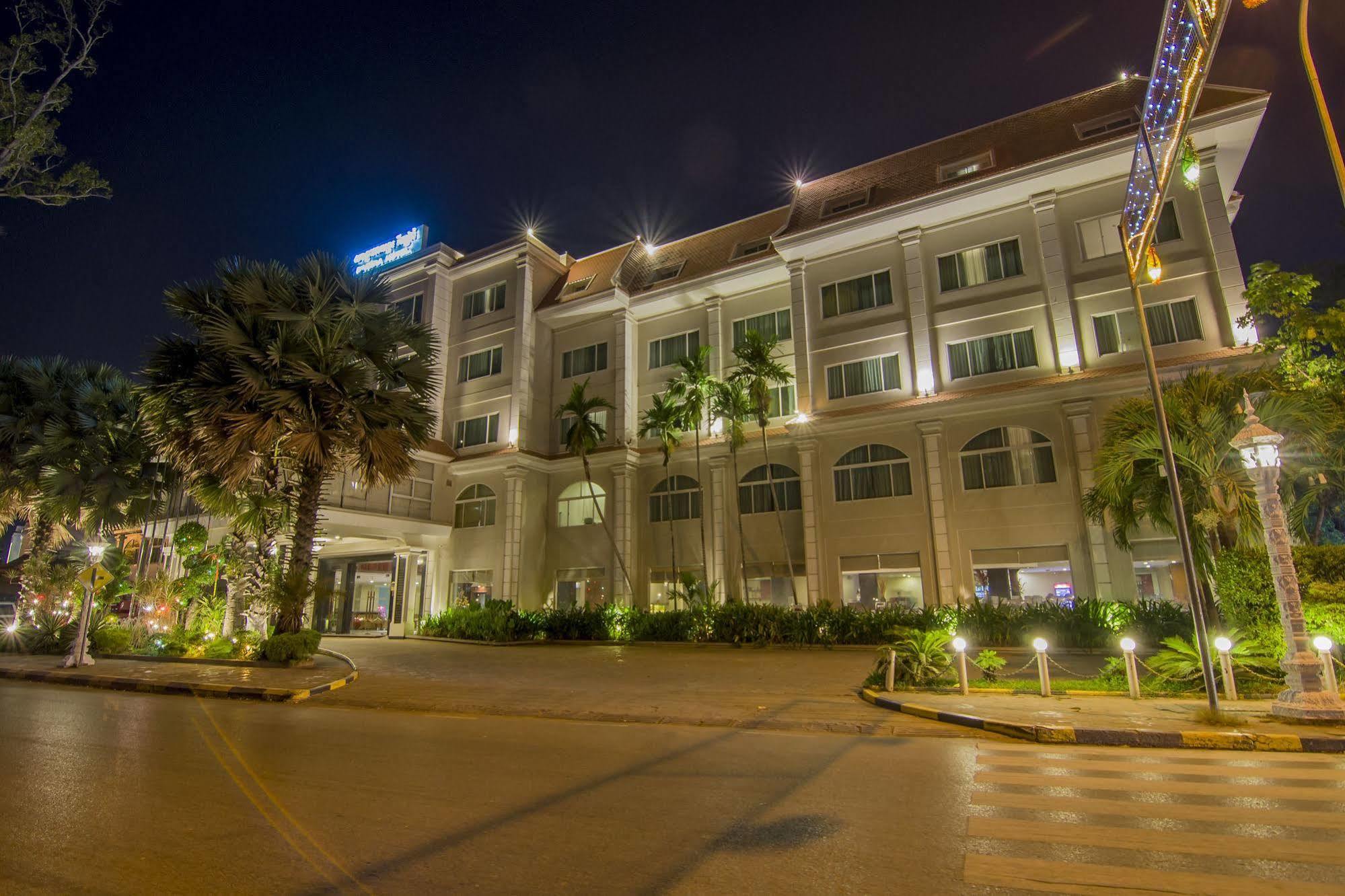 Angkor Riviera Hotel Ciudad de Siem Riep Exterior foto